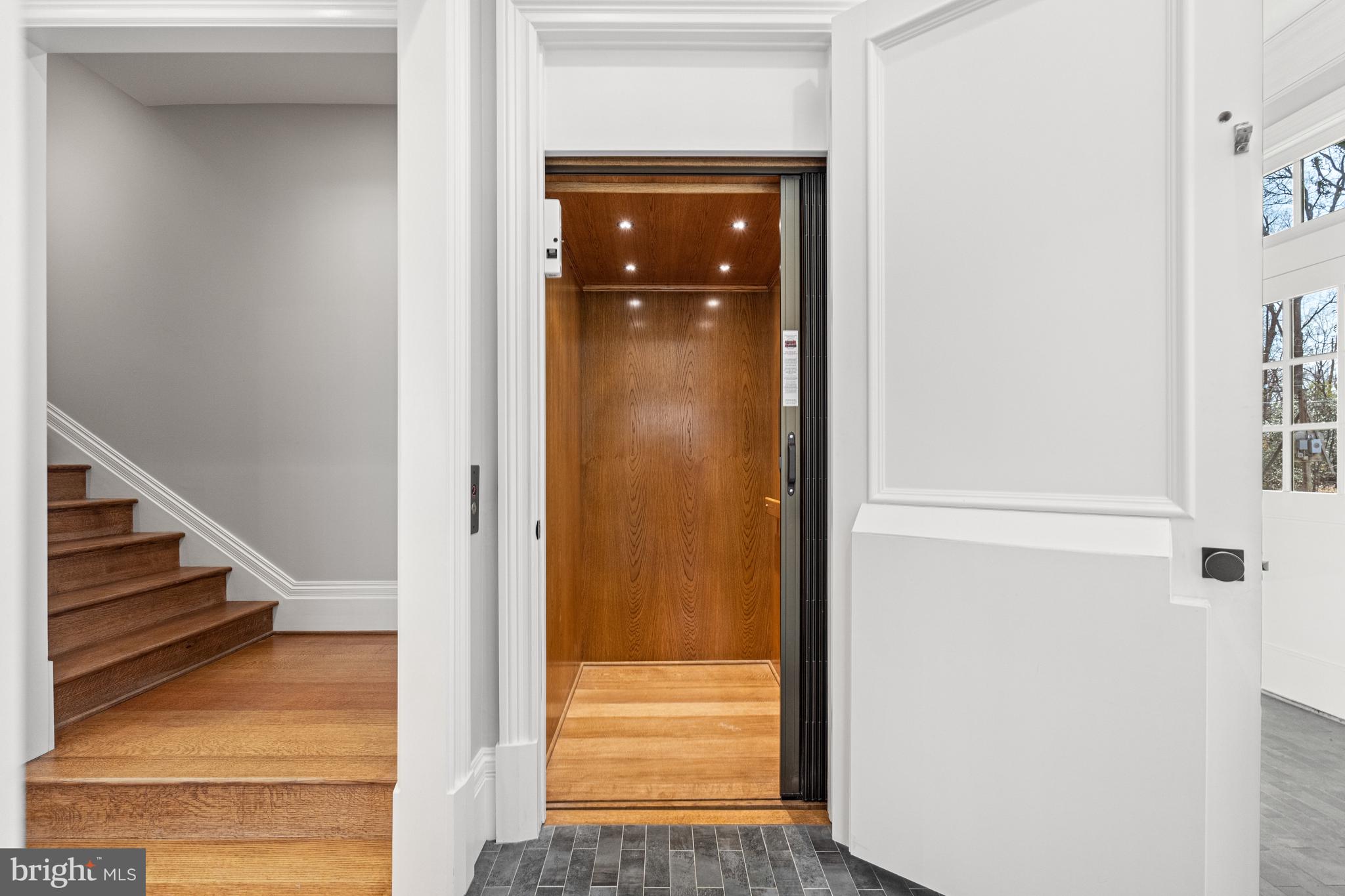 1714 N Albemarle St - McLean