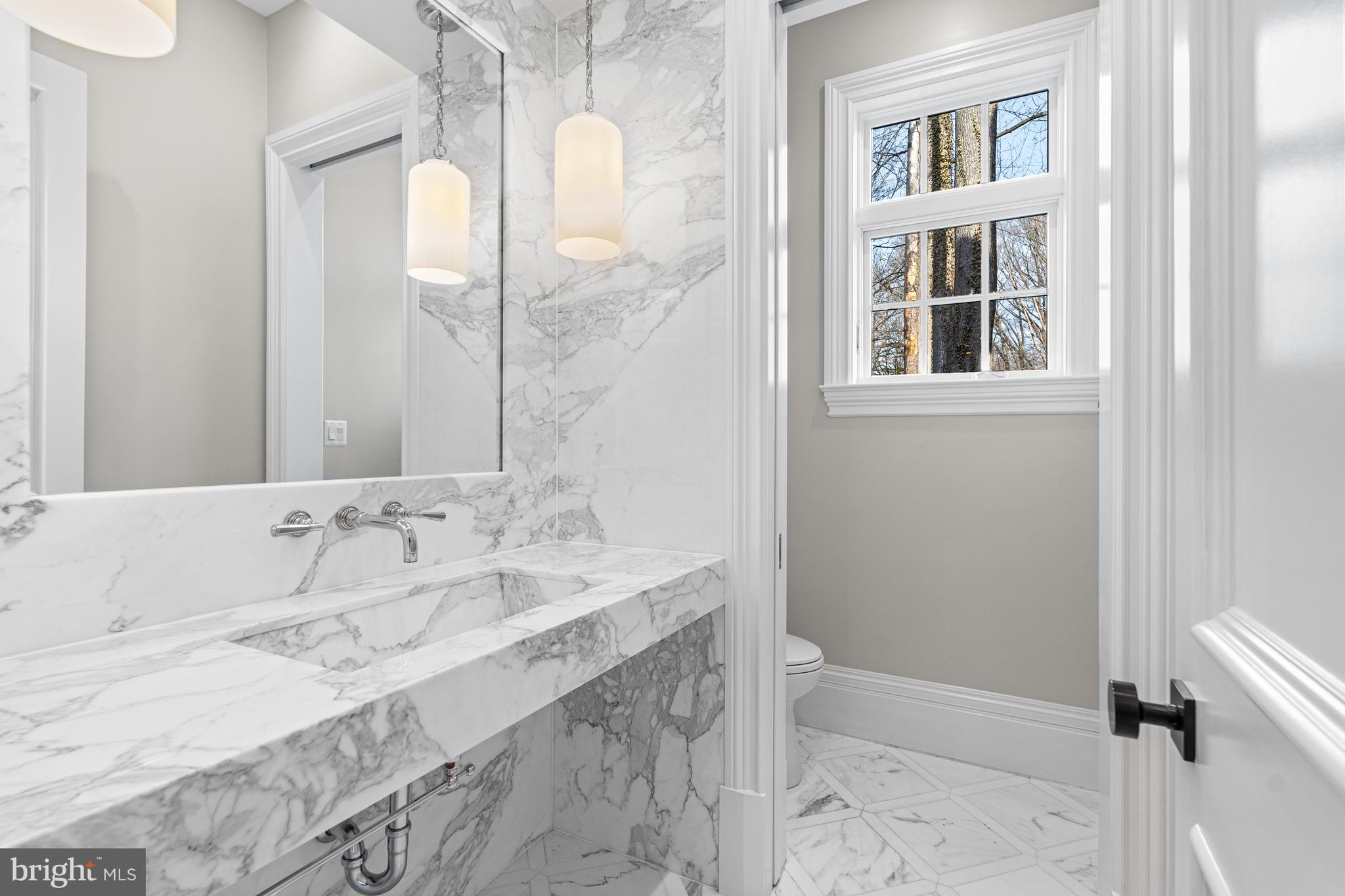 1714 N Albemarle St - McLean