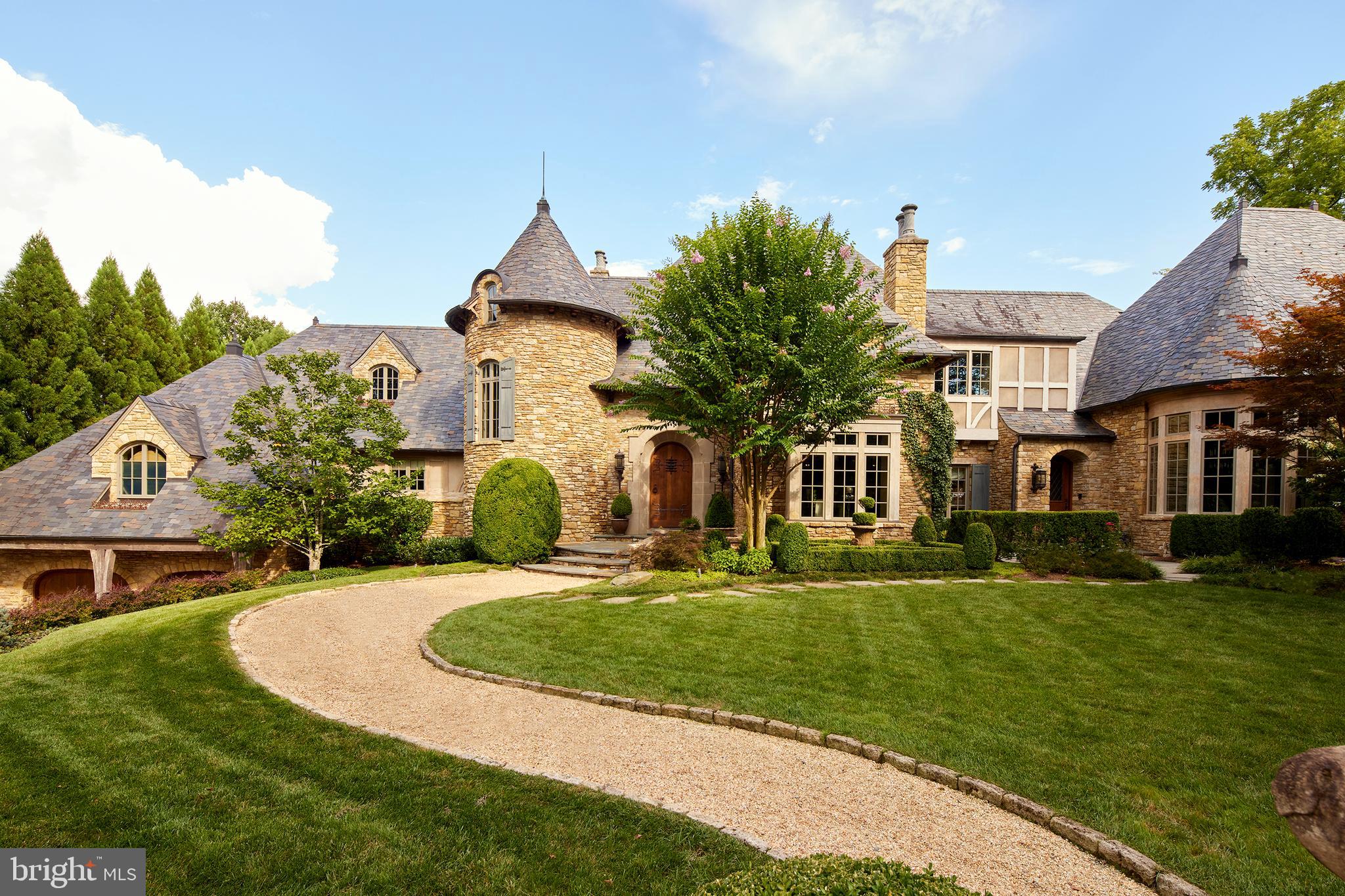 1113 Langley Ln - McLean