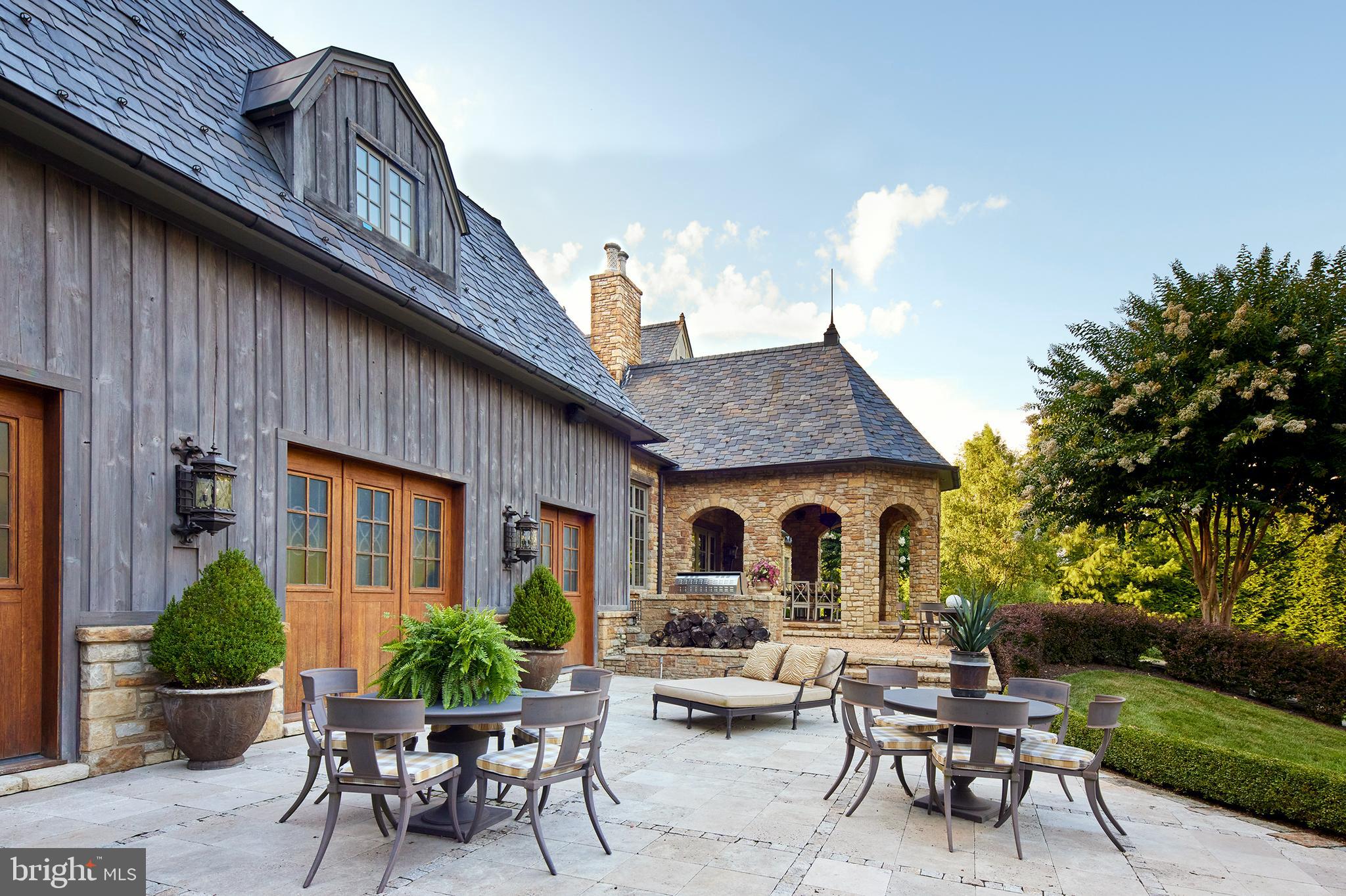 1113 Langley Ln - McLean