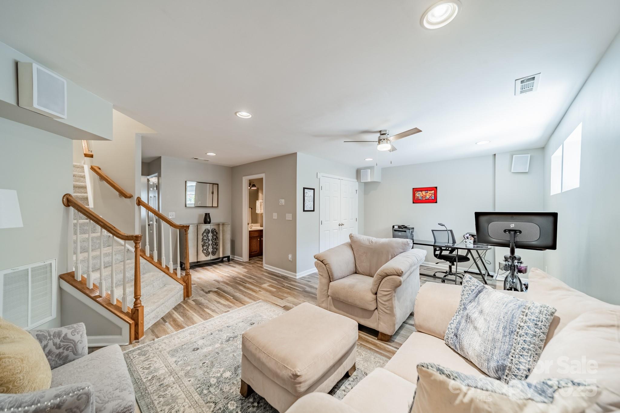 20559 Harbor View Drive