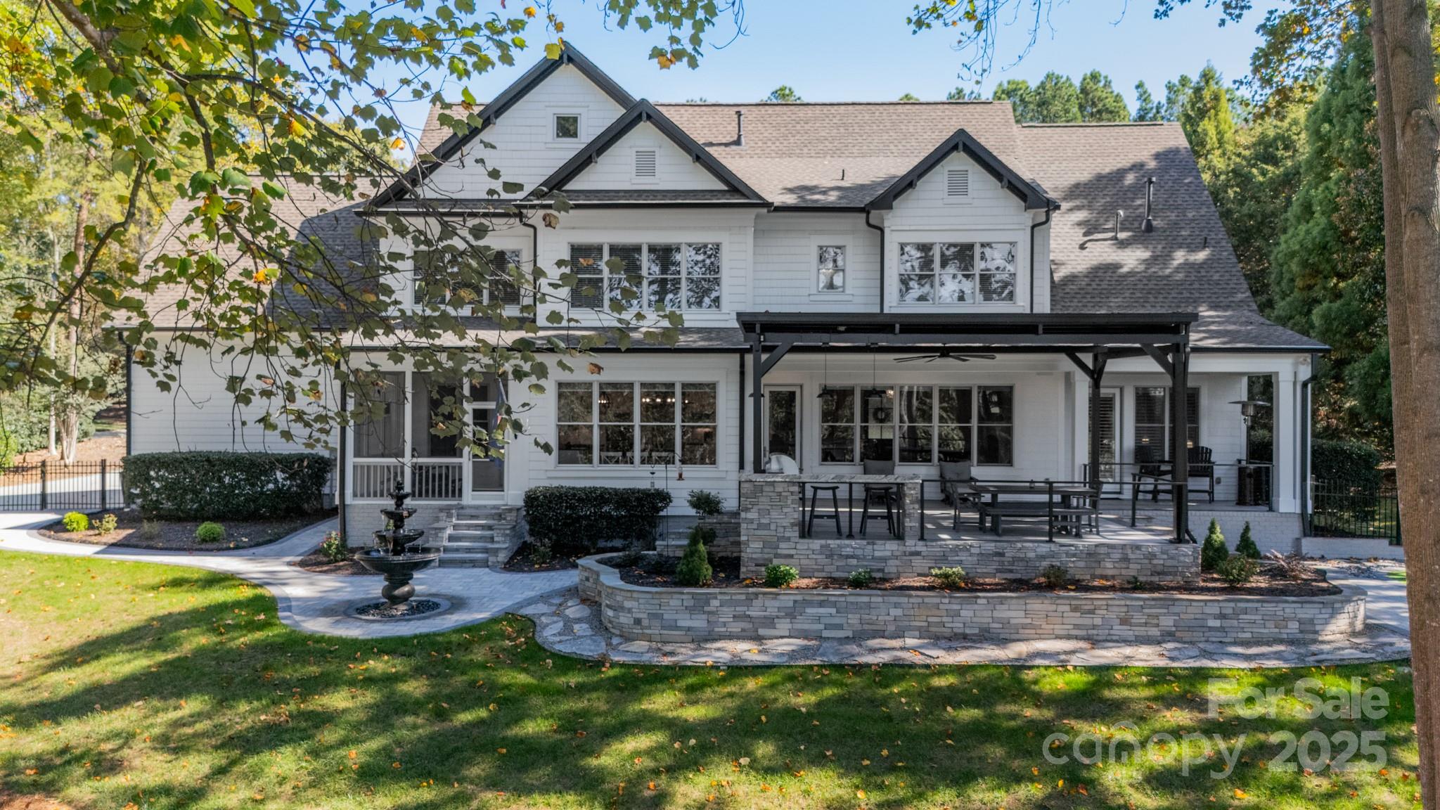 1946 Brawley School Road