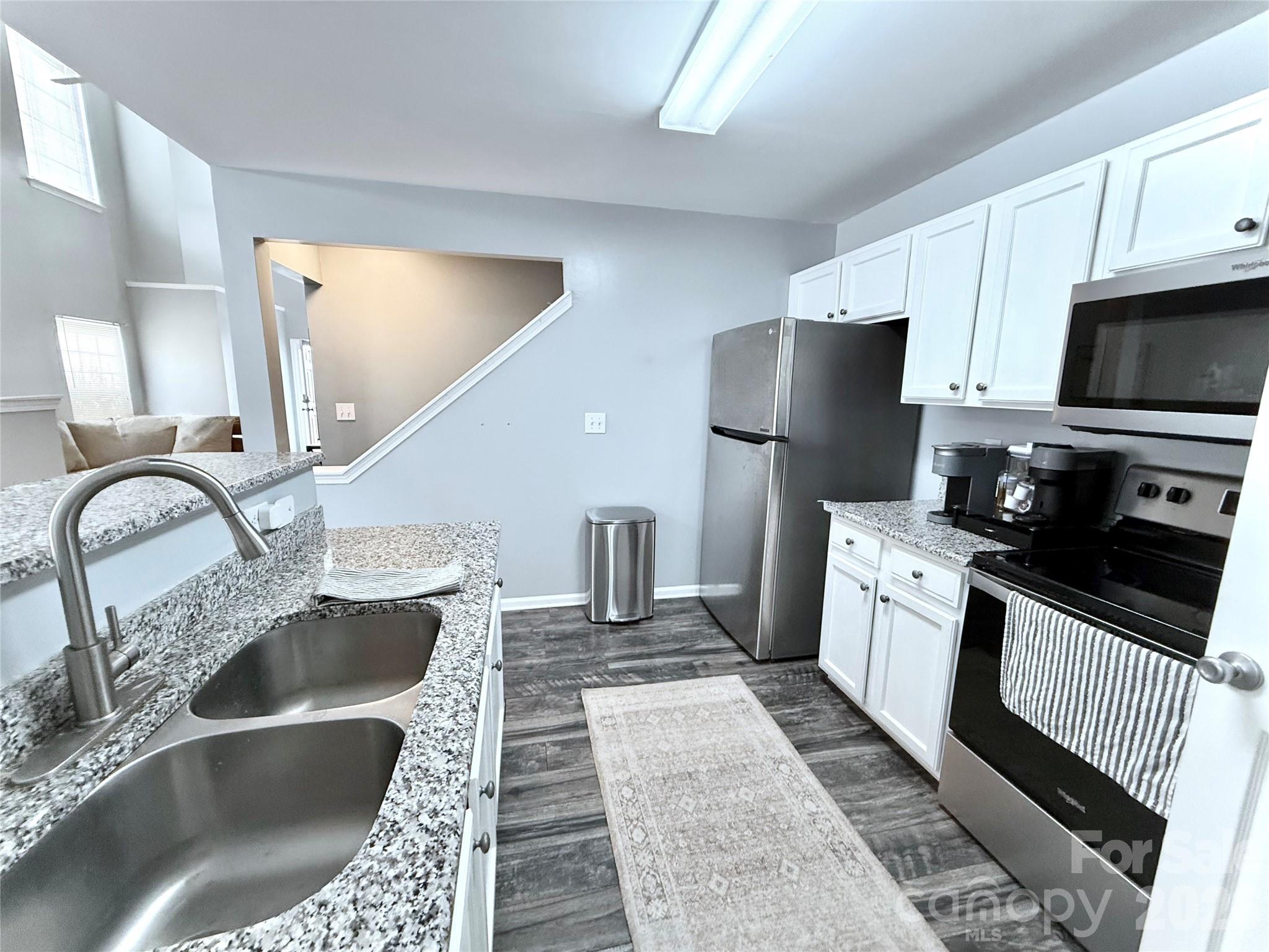 7479 Bluff Point Lane Unit: 13