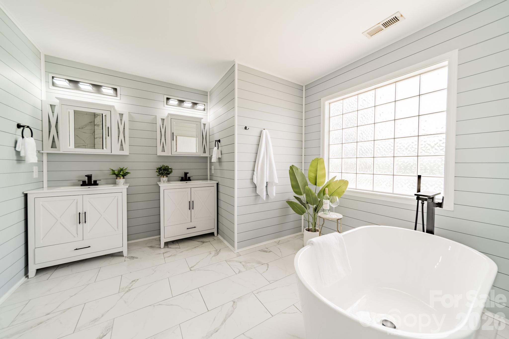 151 Turnberry Lane