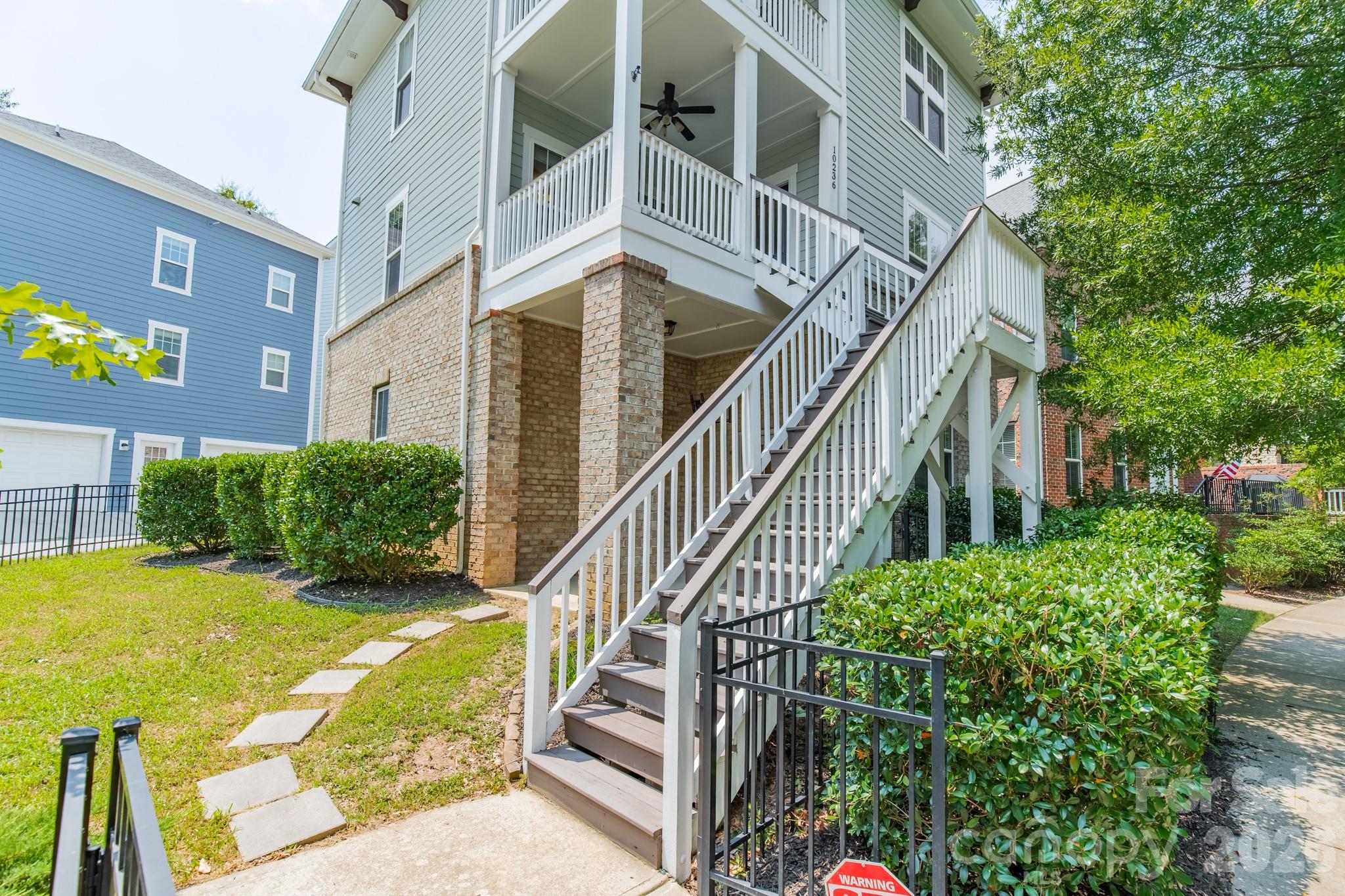 10236 Vanguard Parkway