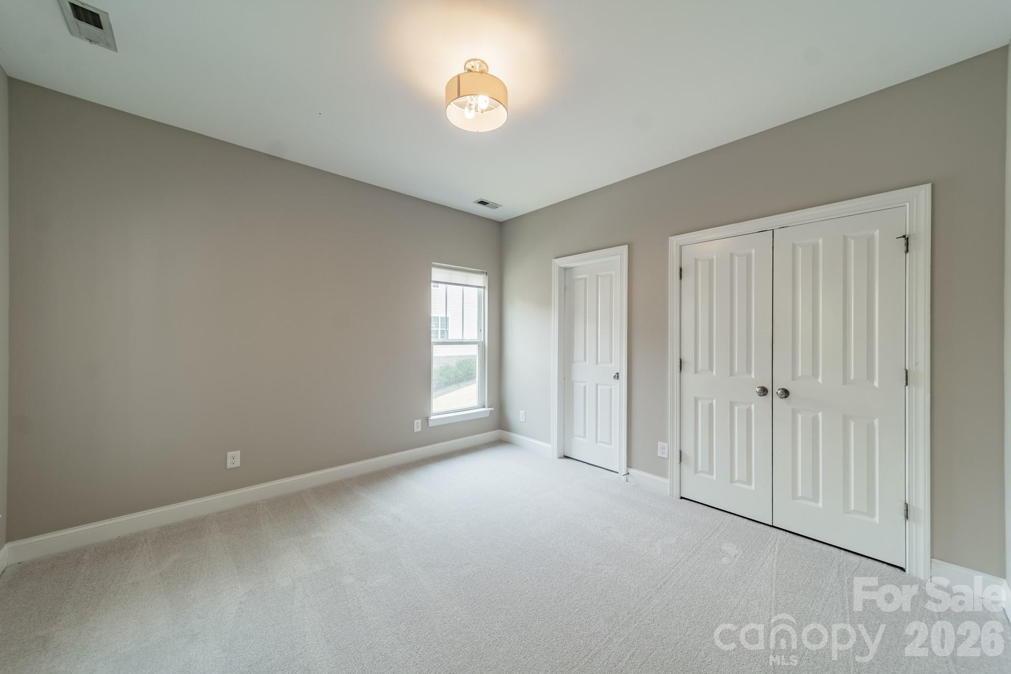 10236 Vanguard Parkway