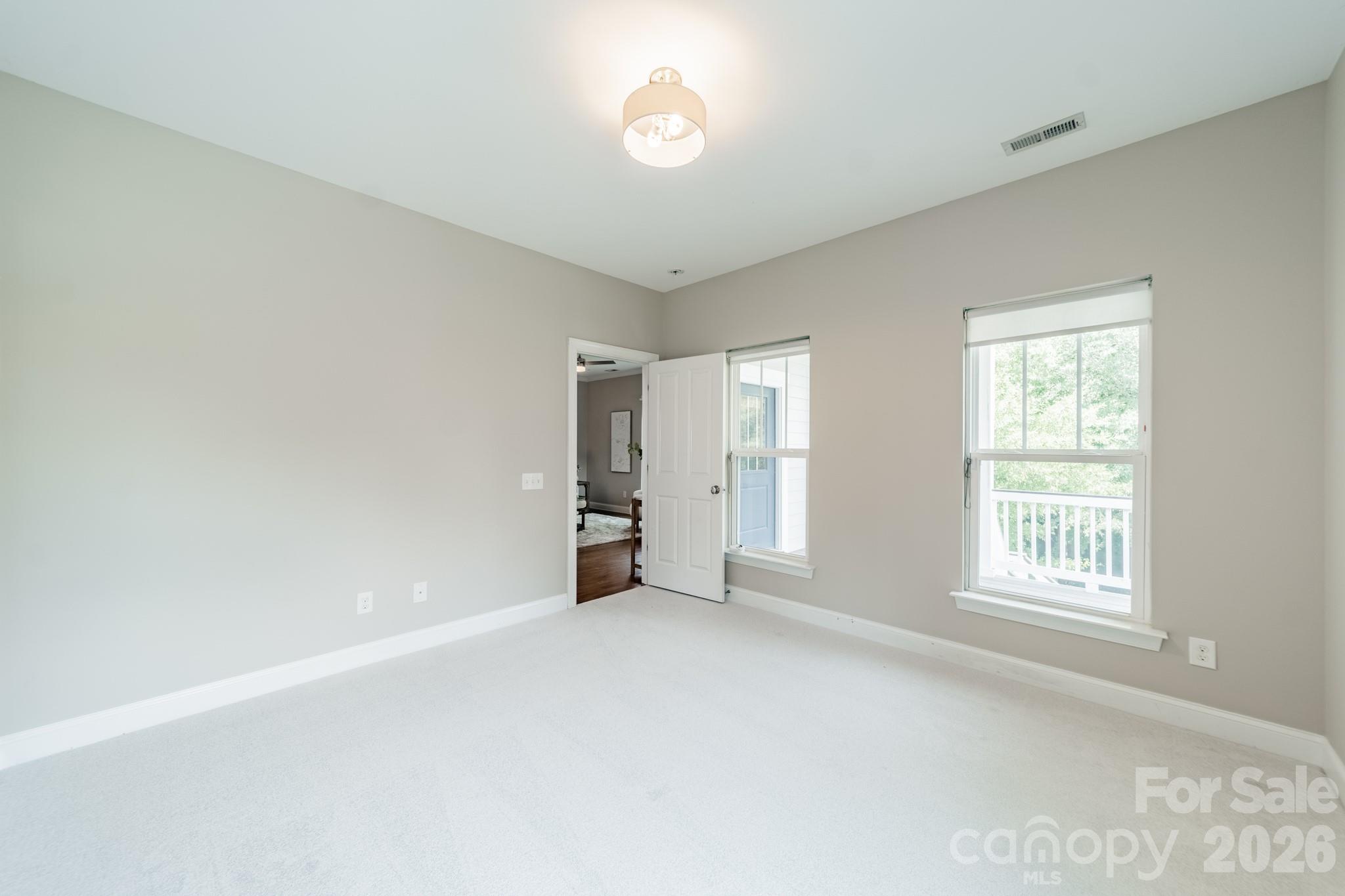 10236 Vanguard Parkway