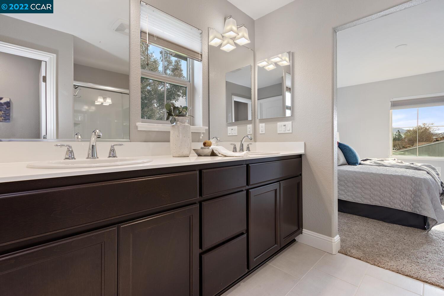 1260 Detroit Ave Unit: 5