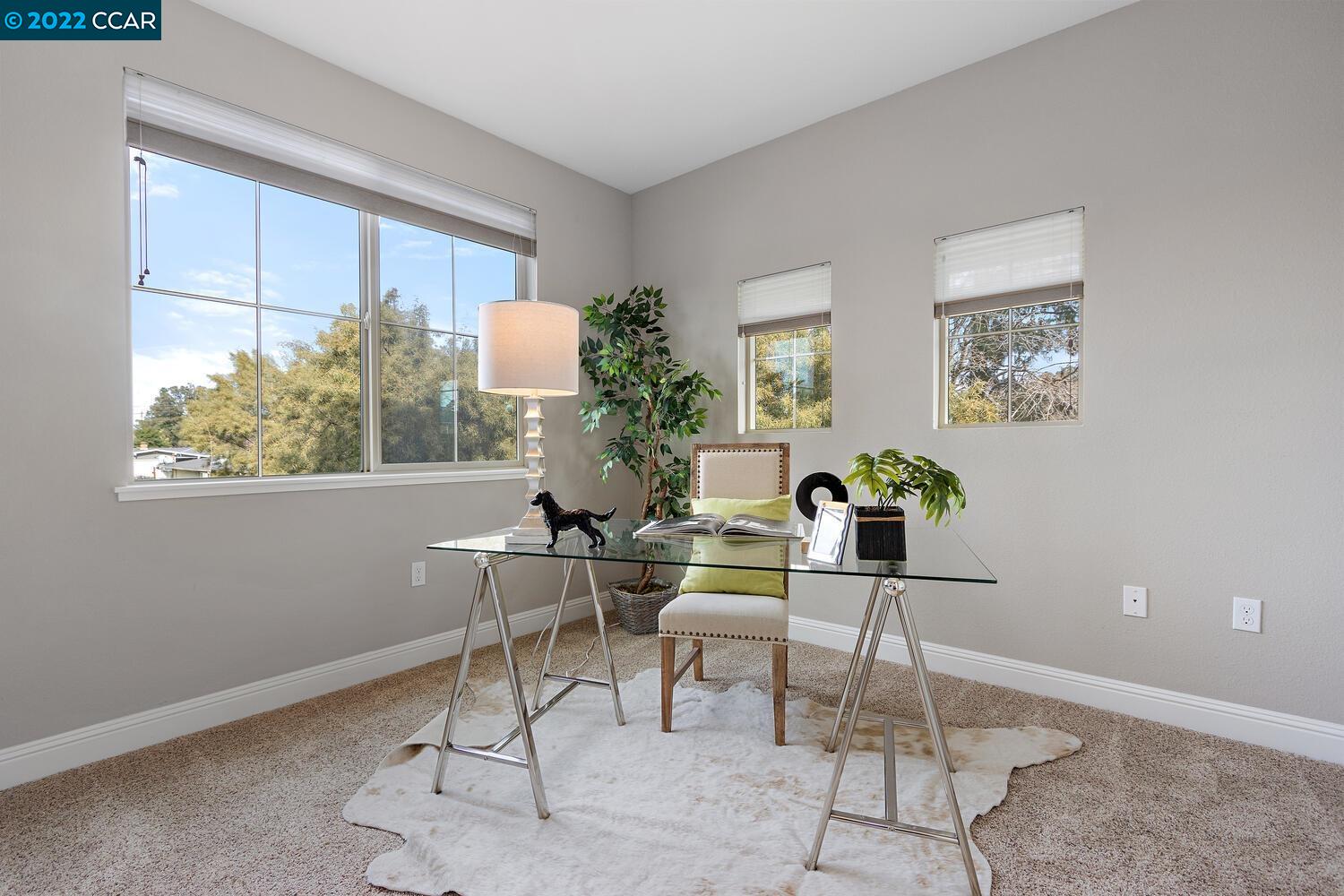 1260 Detroit Ave Unit: 5