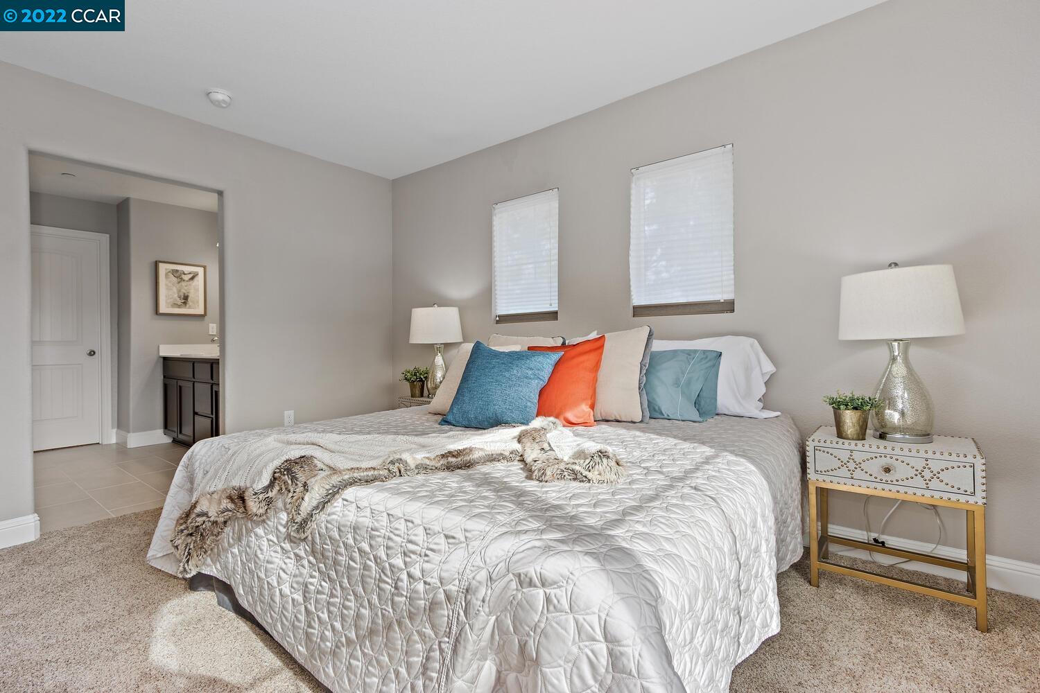 1260 Detroit Ave Unit: 5