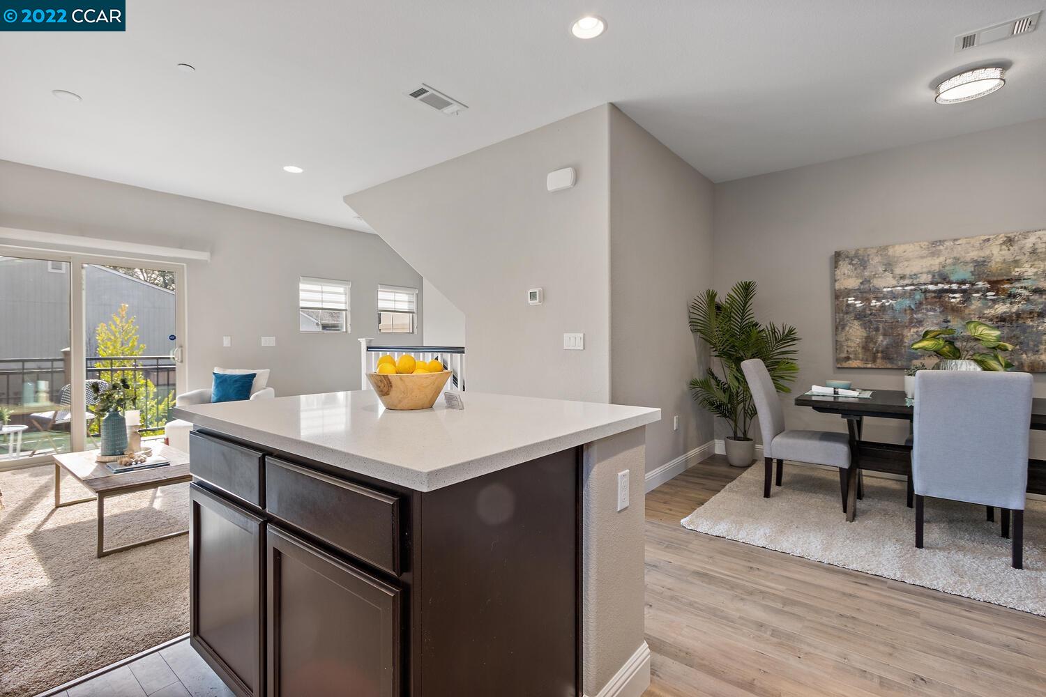 1260 Detroit Ave Unit: 5