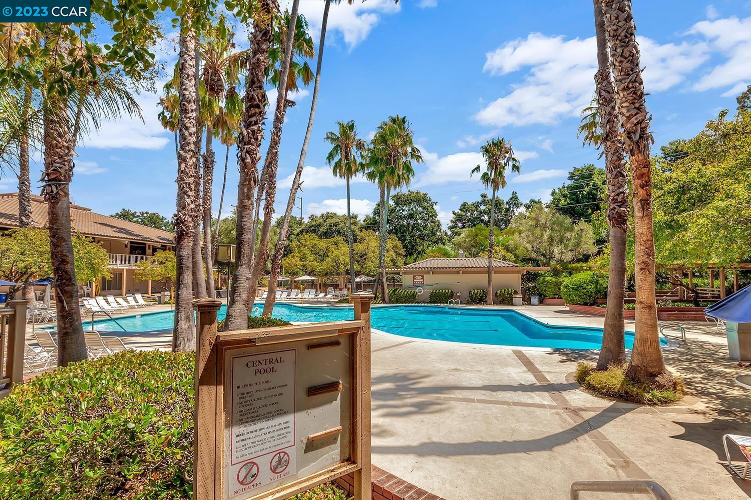 310 N Civic Dr Unit: 401