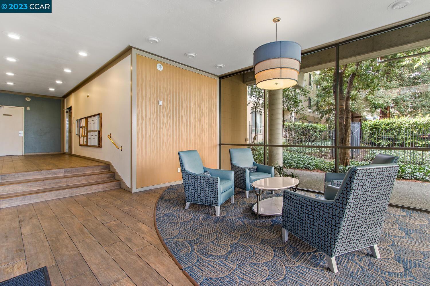 310 N Civic Dr Unit: 401