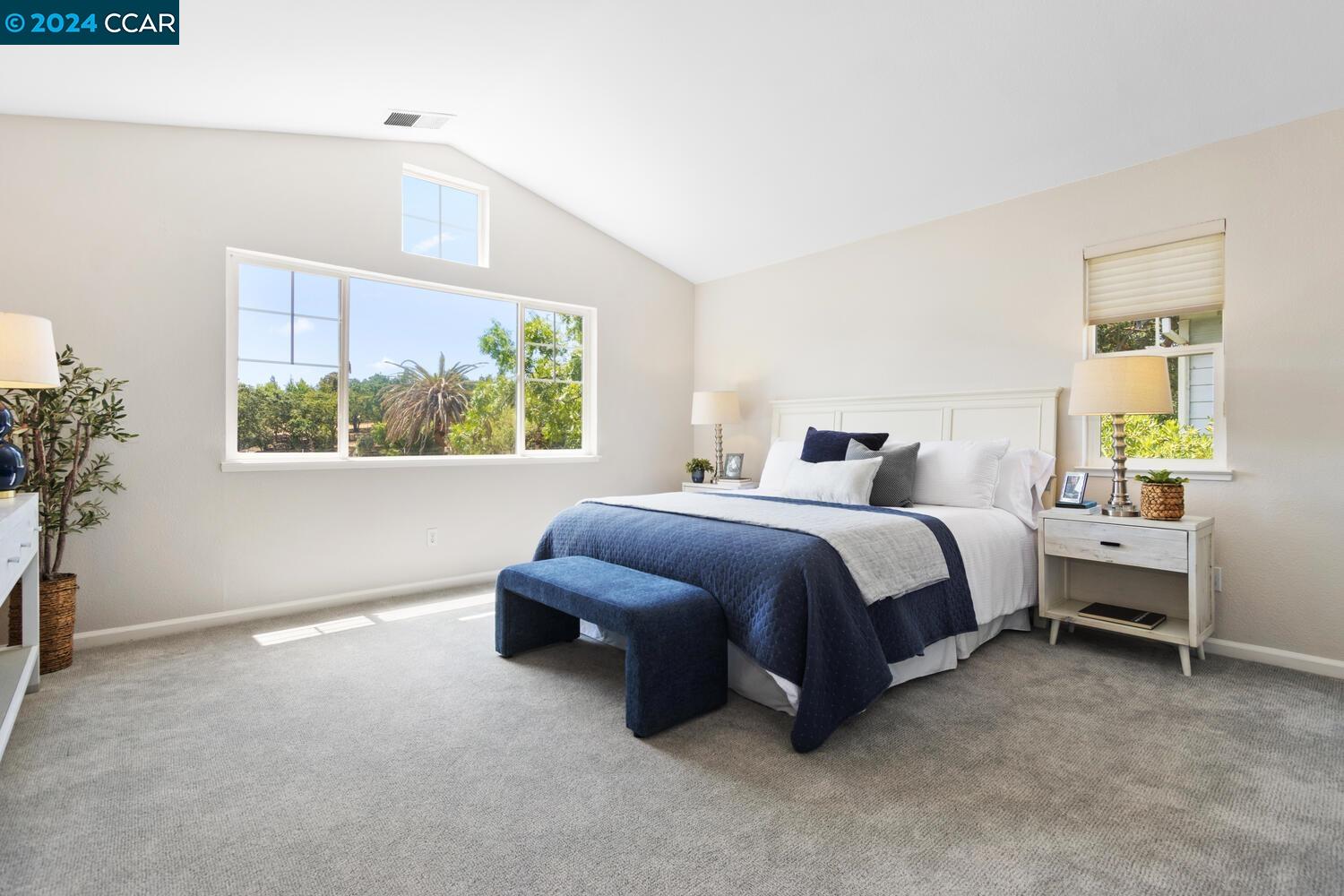 1261 Oakshire Ct