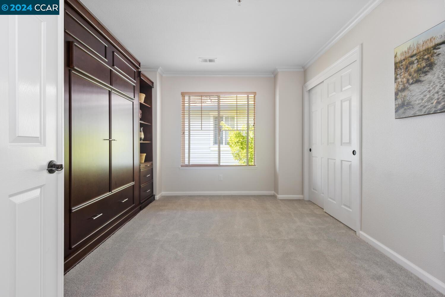 1261 Oakshire Ct