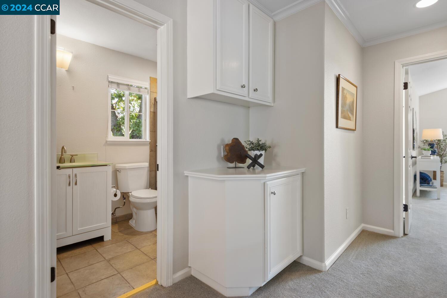 1261 Oakshire Ct