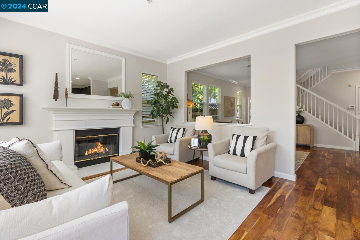 1261 Oakshire Ct