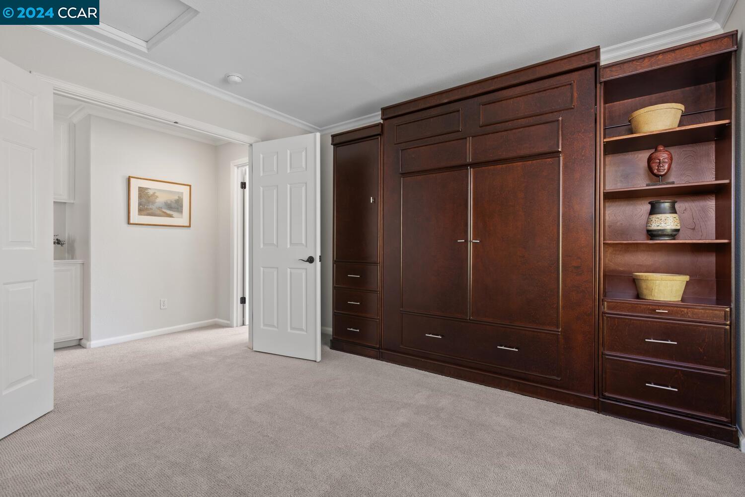 1261 Oakshire Ct