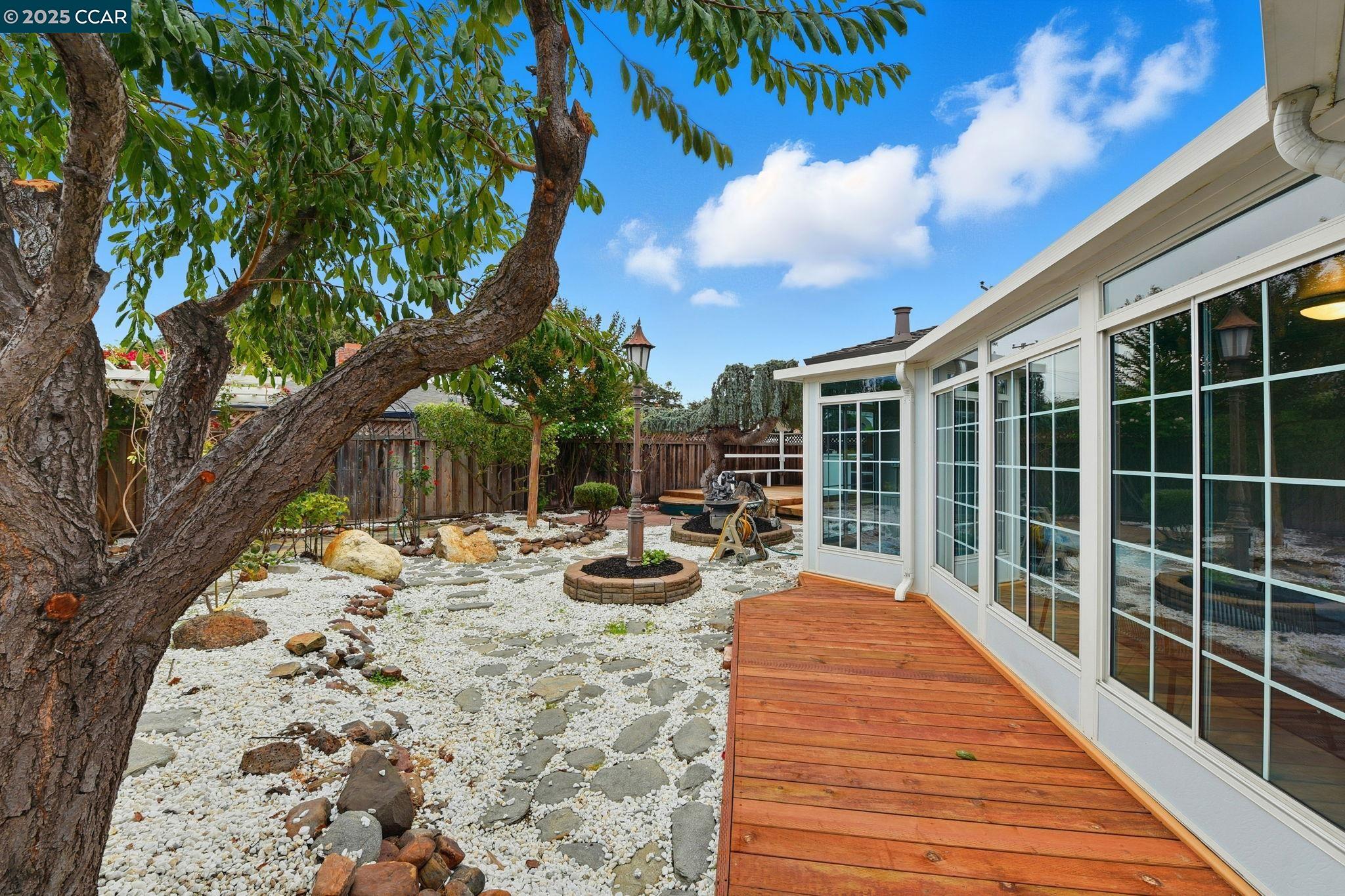 41882 Gifford St, Fremont