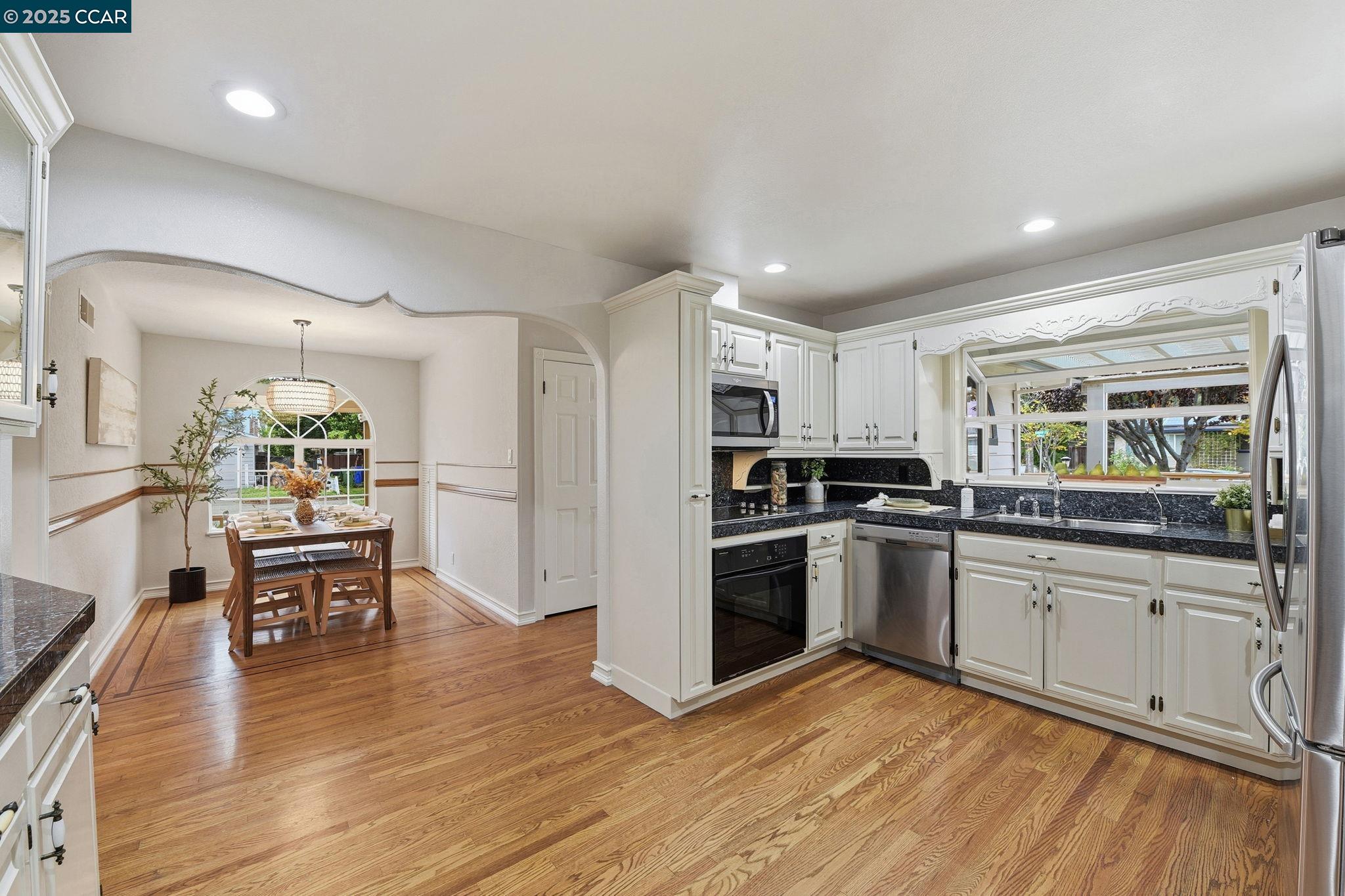 41882 Gifford St, Fremont