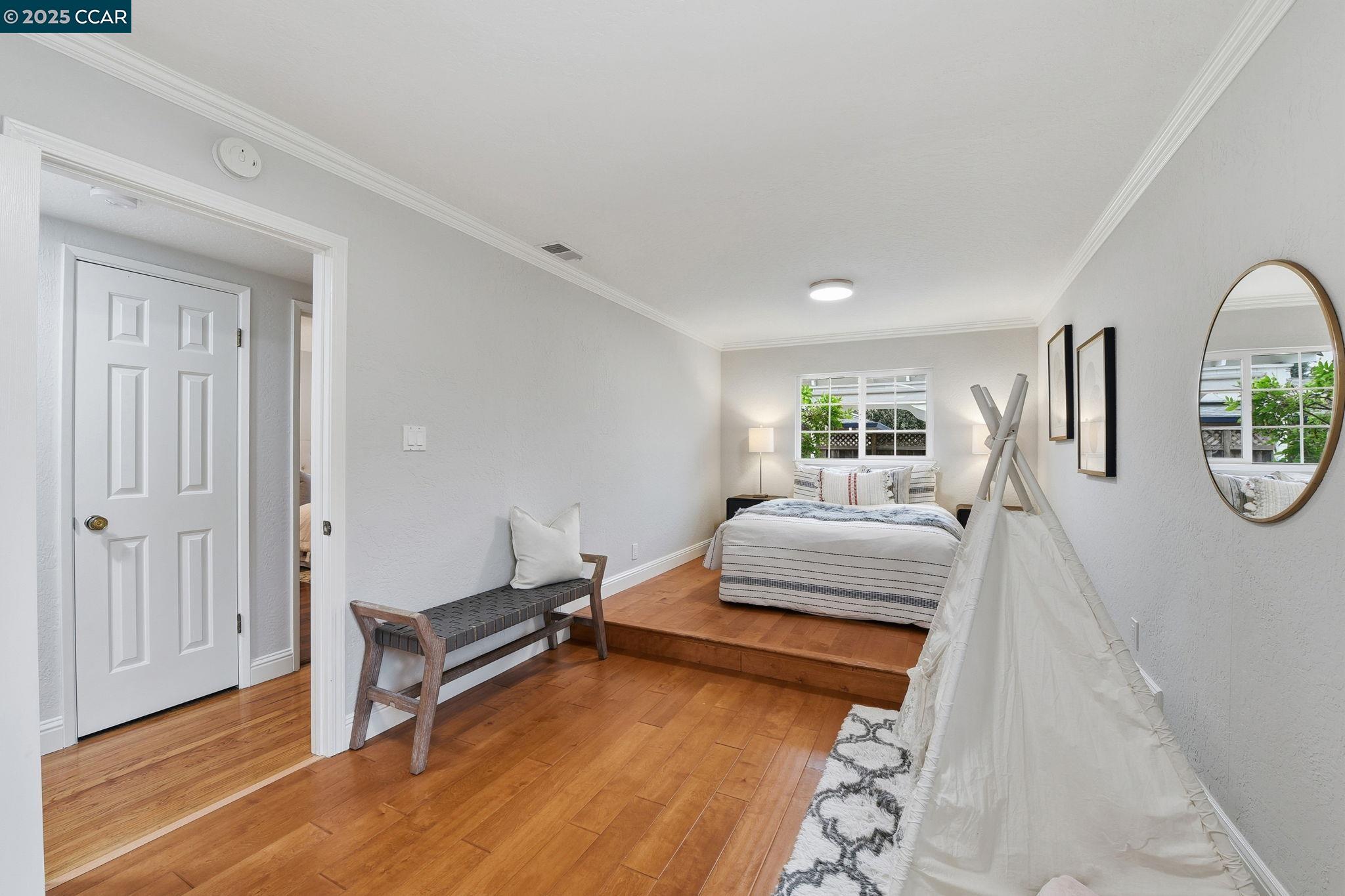 41882 Gifford St, Fremont