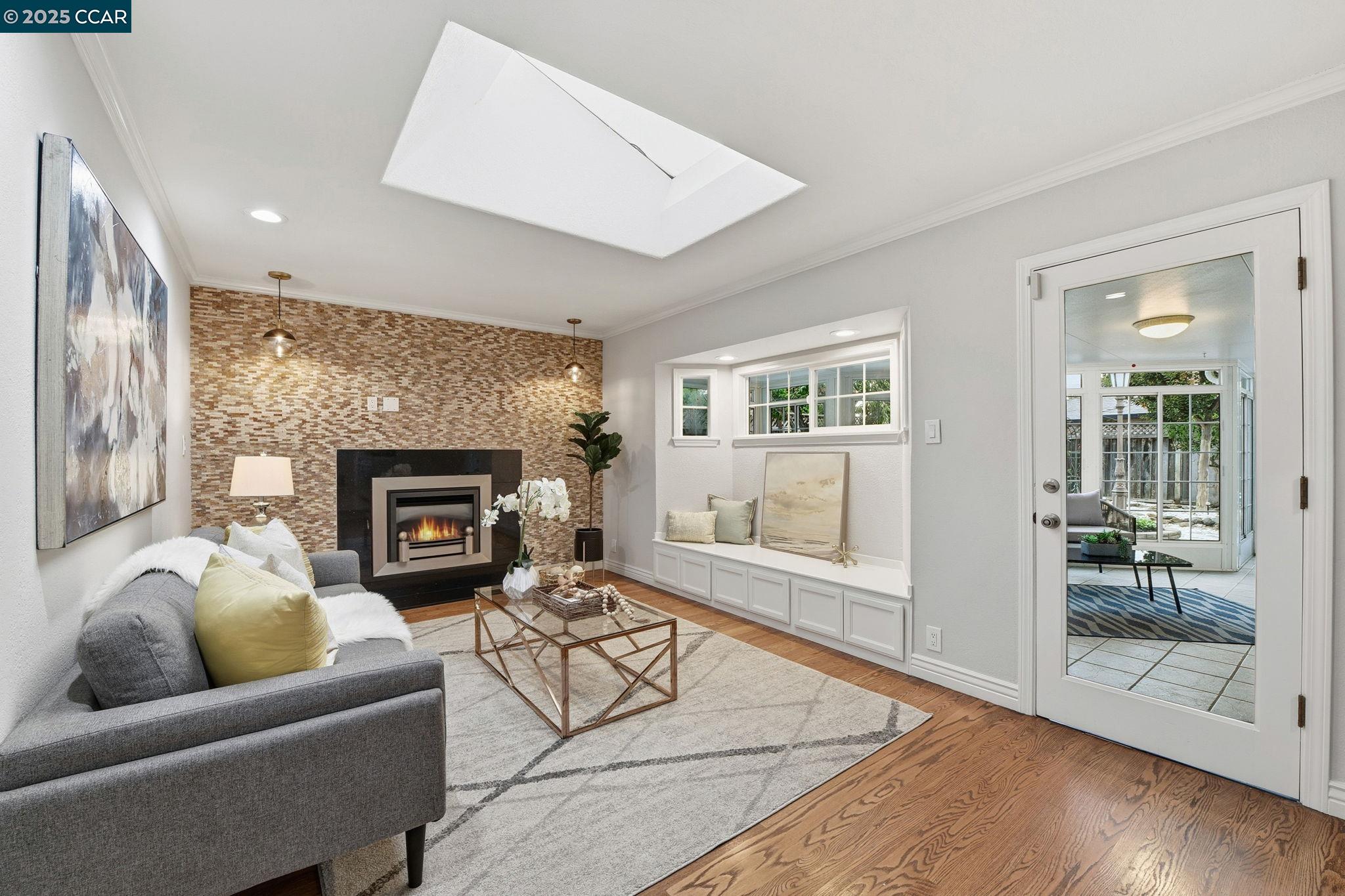 41882 Gifford St, Fremont