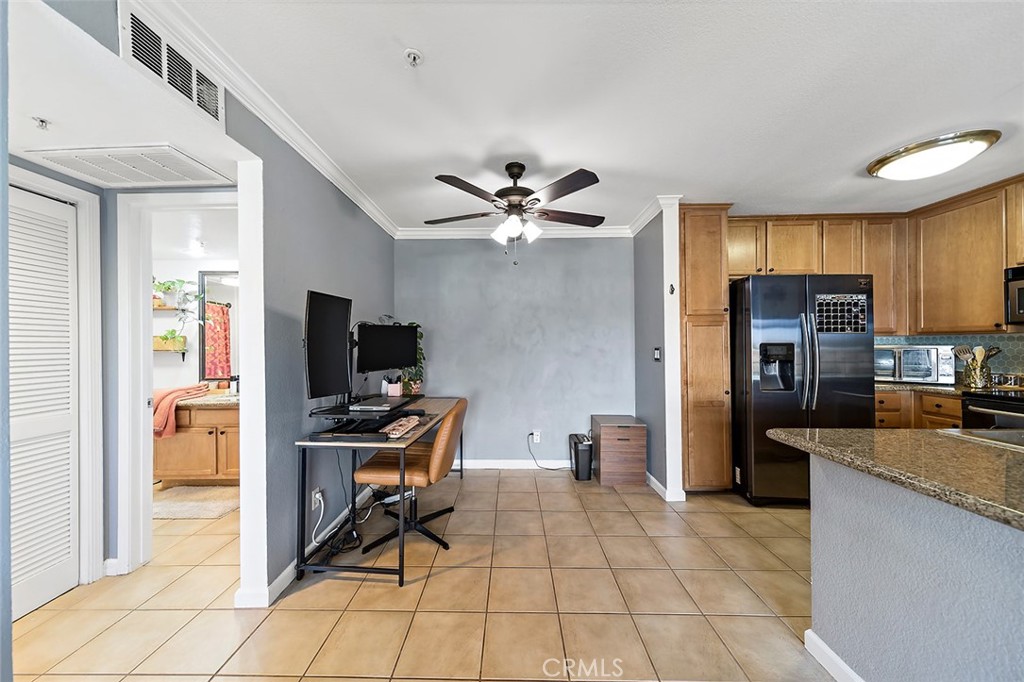 1023 Vista Del Cerro Drive 303