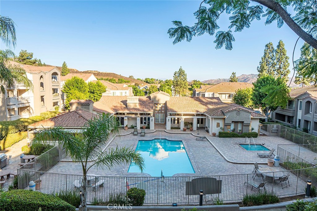 1023 Vista Del Cerro Drive 303