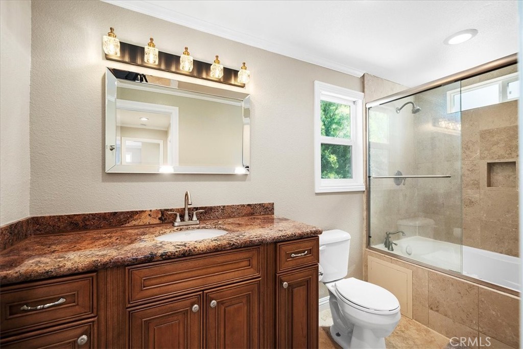 40246 Tuolomne Court