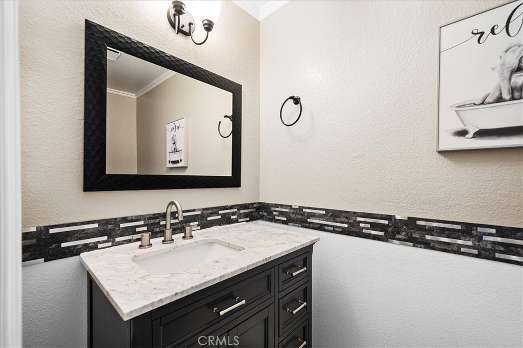 40246 Tuolomne Court