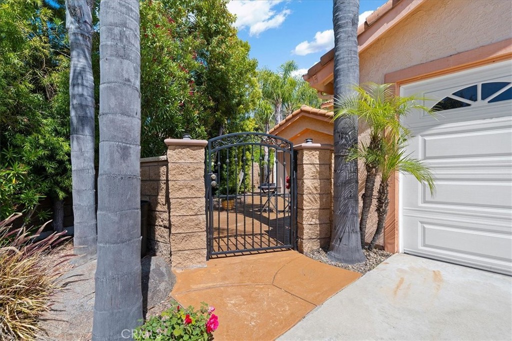 40246 Tuolomne Court