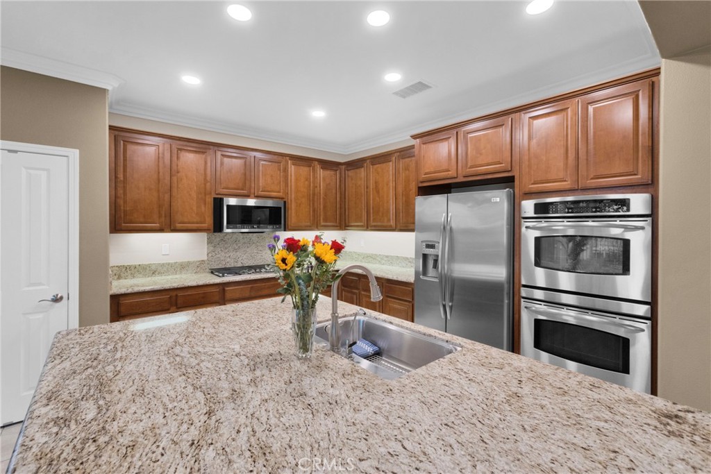 35425 Saddle Hill Road