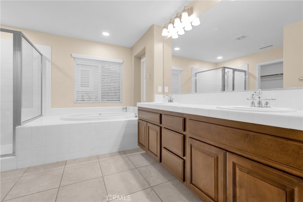 35425 Saddle Hill Road