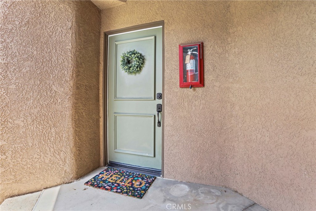 2568 Avenida Del Vista 203