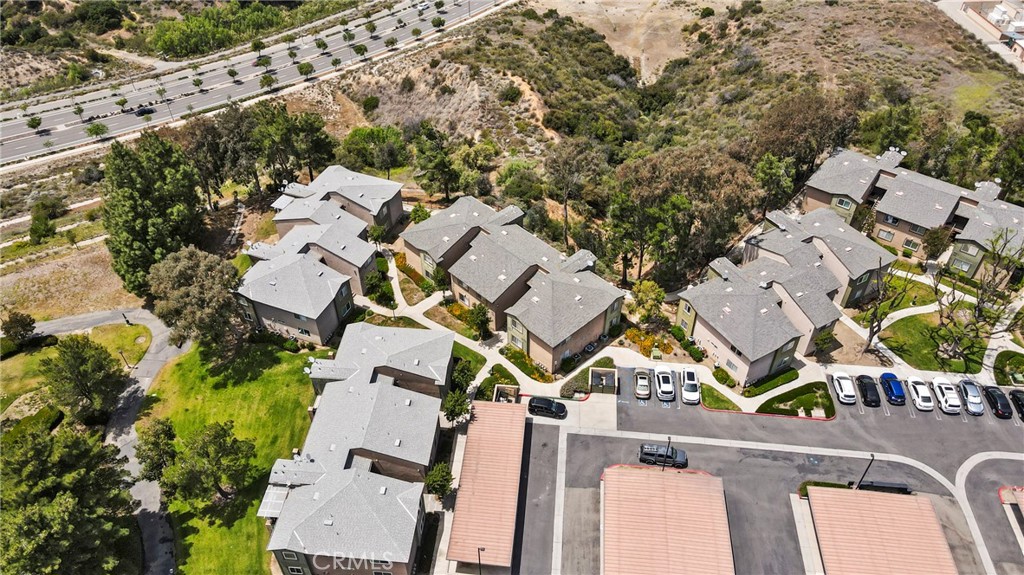 2568 Avenida Del Vista 203