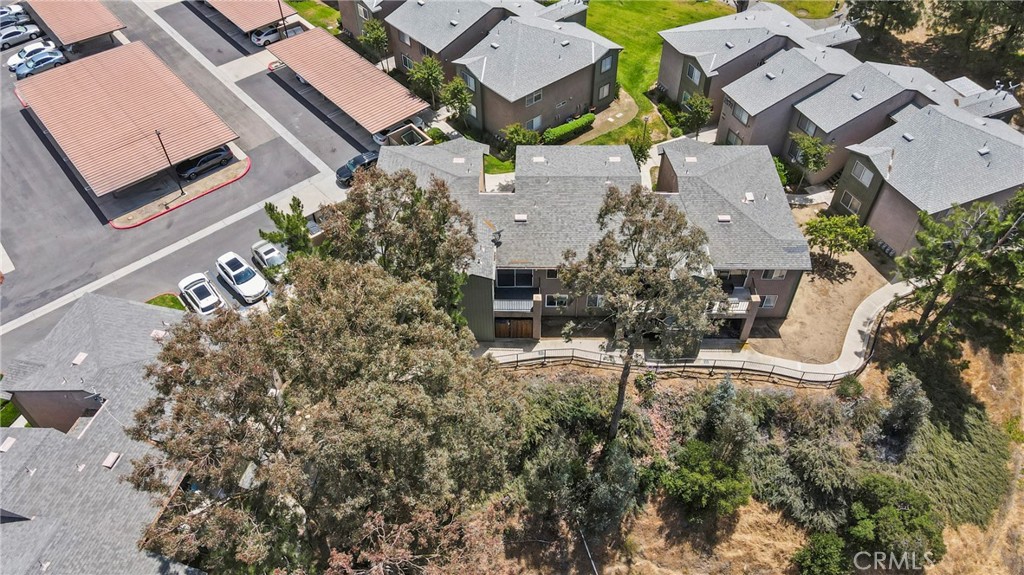 2568 Avenida Del Vista 203