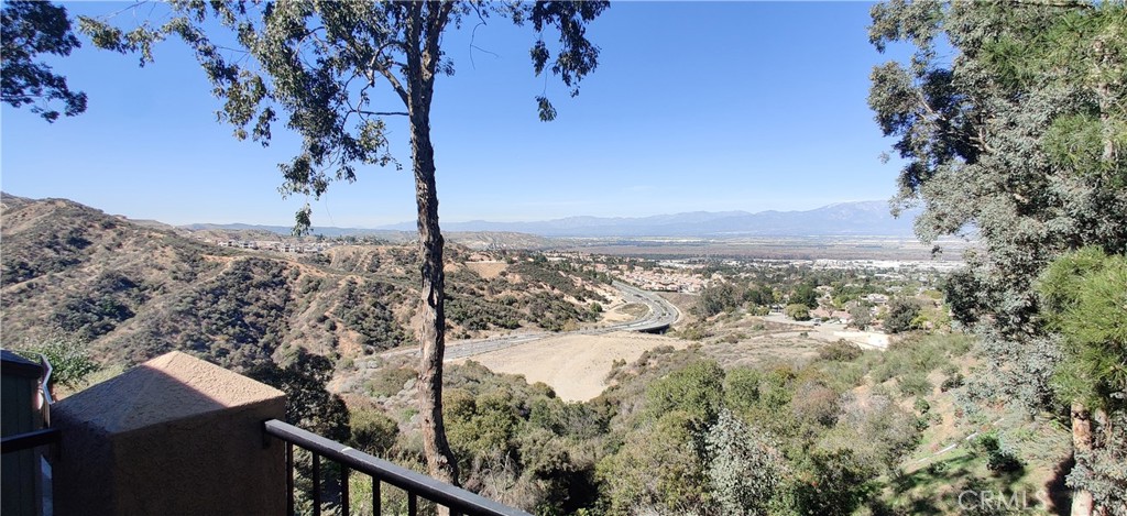 2568 Avenida Del Vista 203