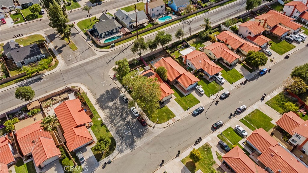 1878 Overland Street