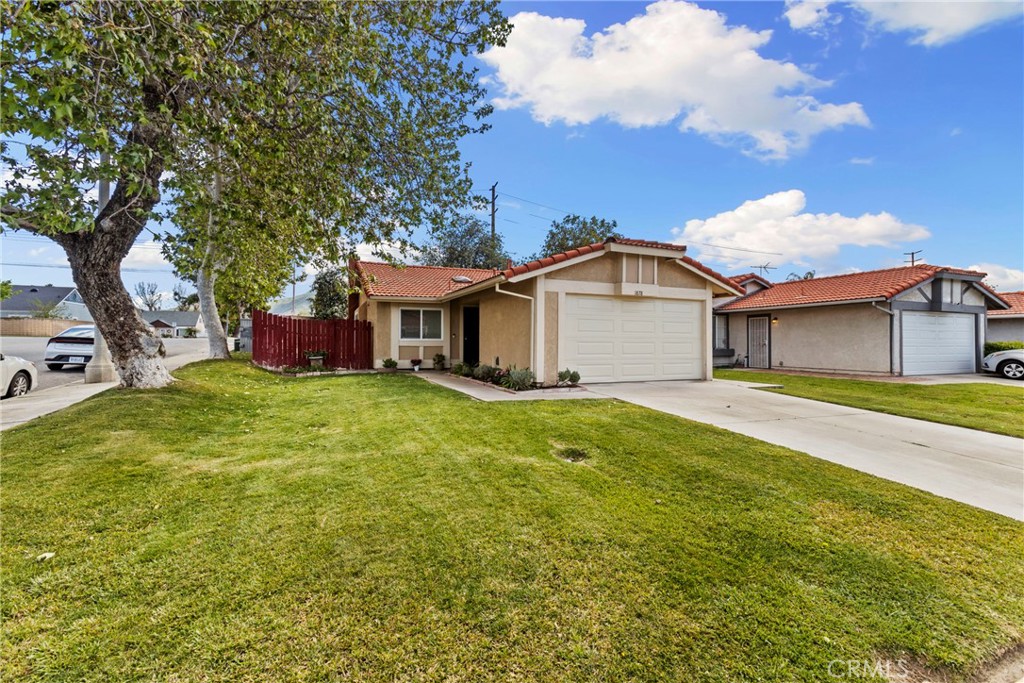 1878 Overland Street