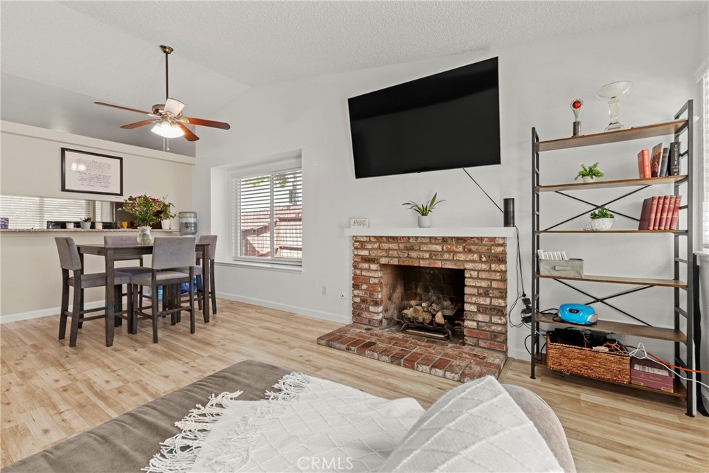 1878 Overland Street