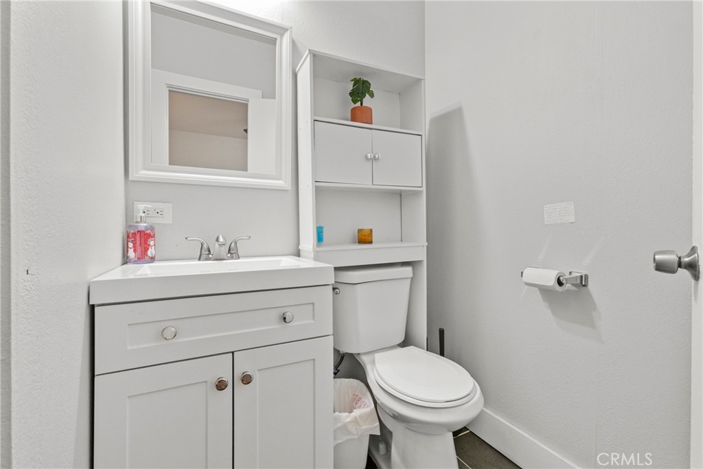 1878 Overland Street