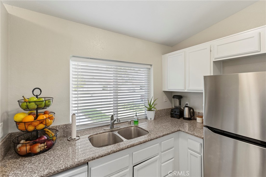 1878 Overland Street