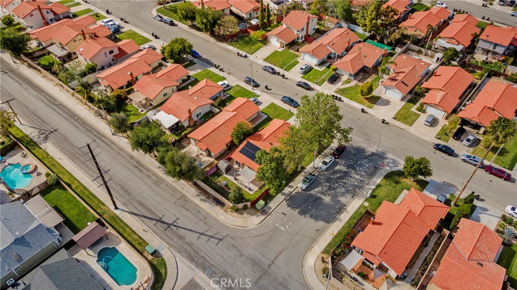 1878 Overland Street