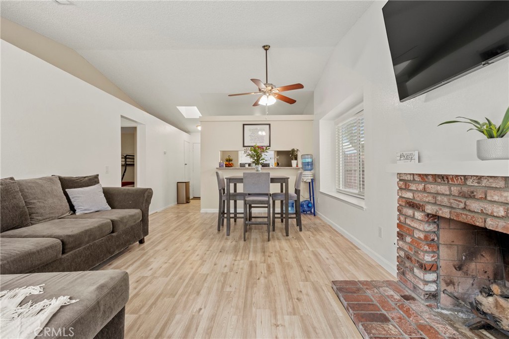 1878 Overland Street