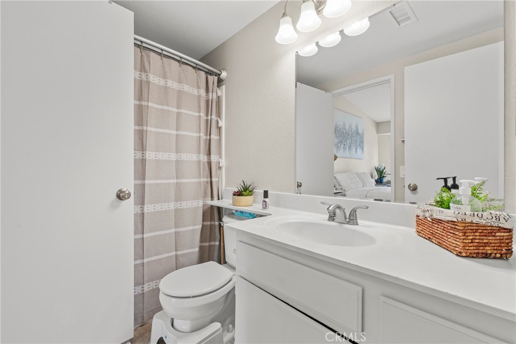 1878 Overland Street