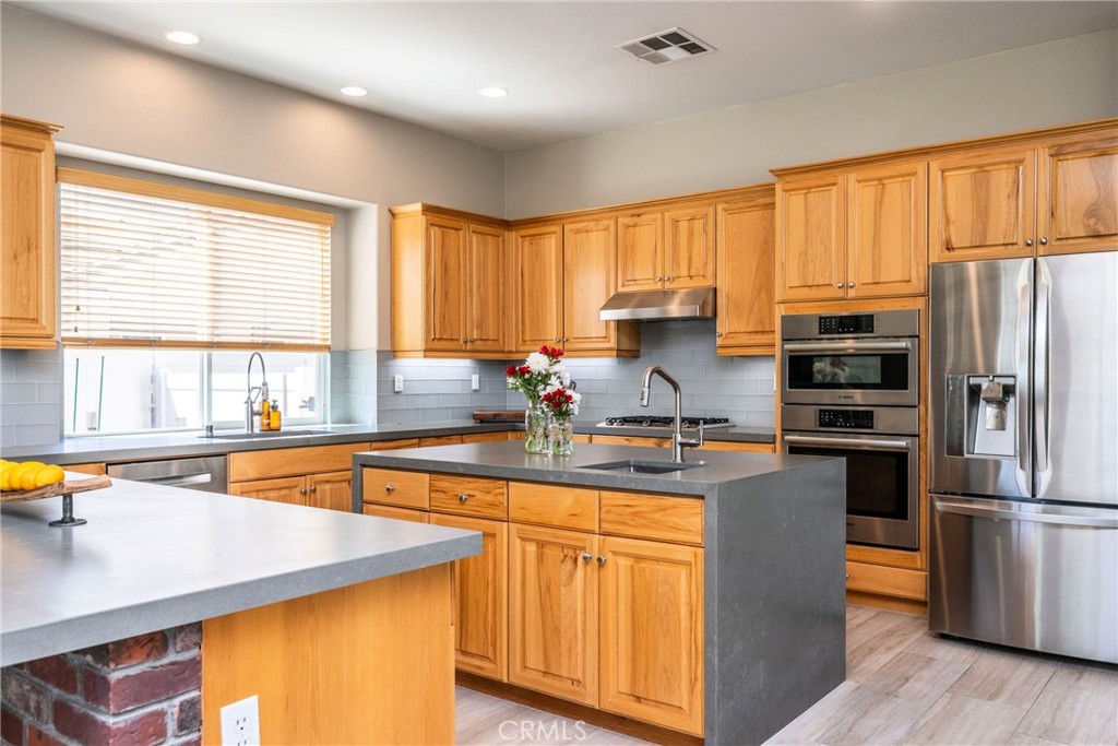 23840 Costa Mesa Way