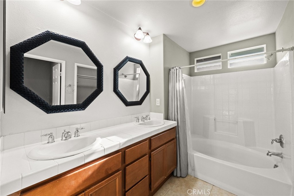 28362 Wellsville Street