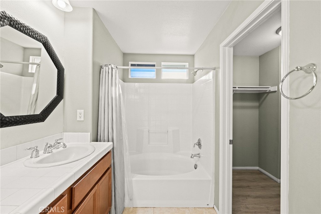 28362 Wellsville Street