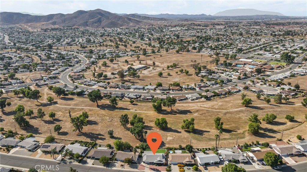 26806 Oakmont