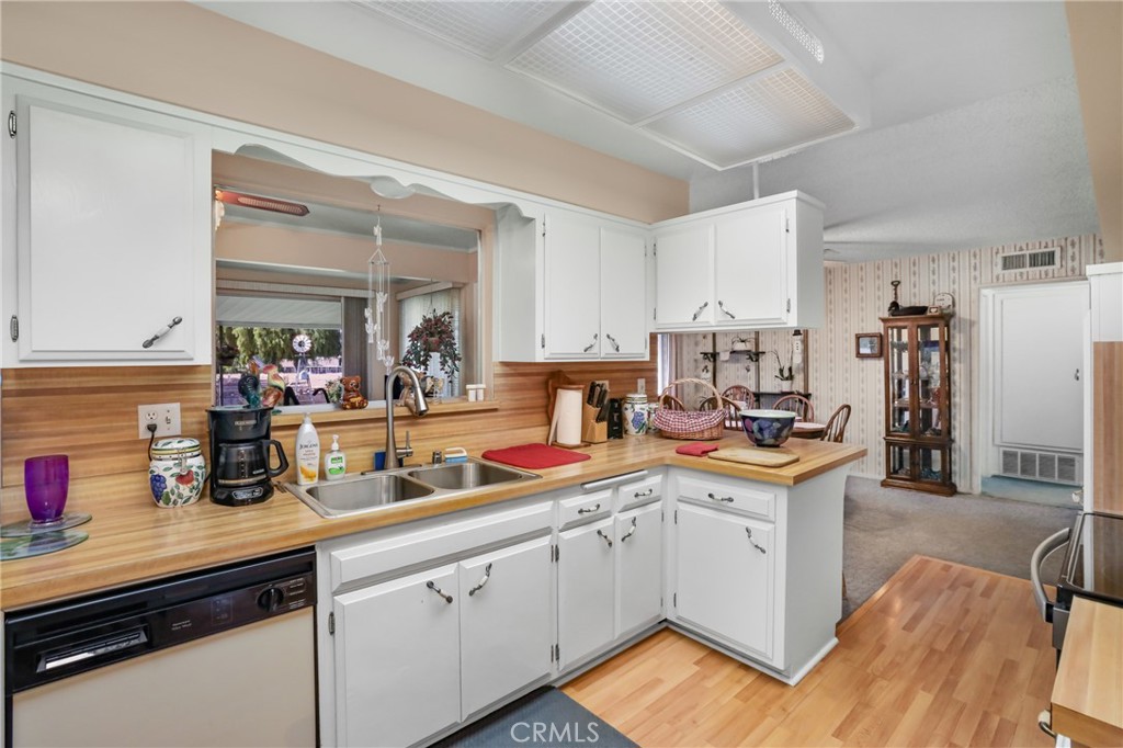 26806 Oakmont